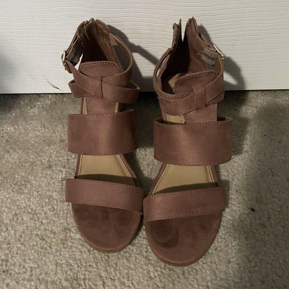 Womens heels